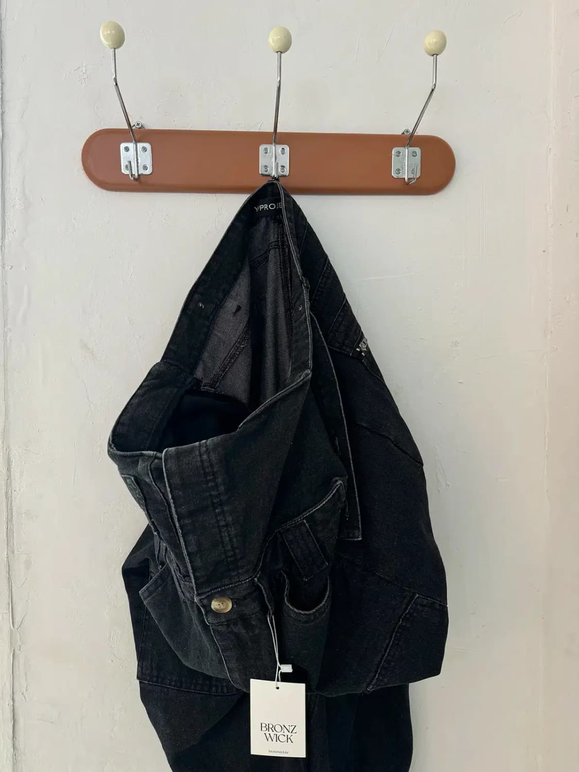 Y/PROJECT 버튼업 팬츠 (33) / [11895] 상품이미지1