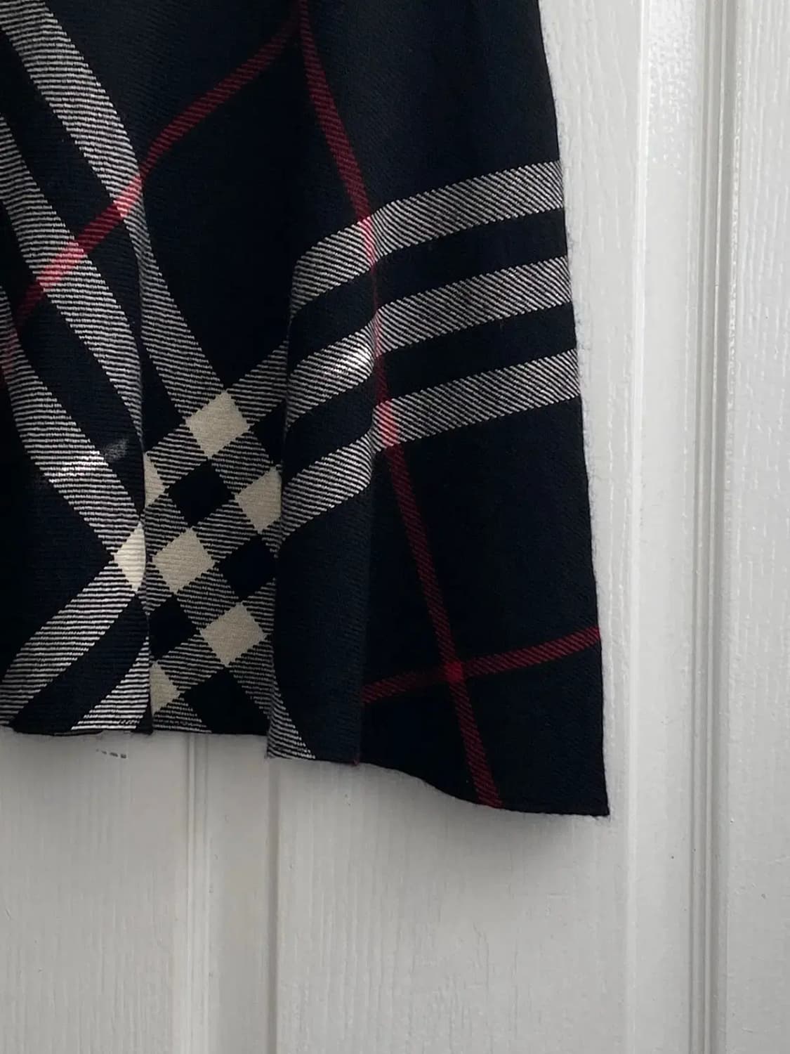 버버리 체크 스커트 (28) / [12051] 상품이미지3