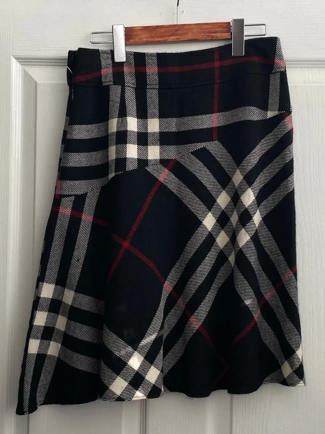 버버리 체크 스커트 (28) / [12051] 상품이미지4