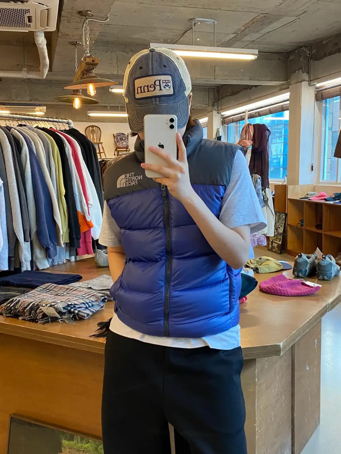 노스페이스 조끼 패딩 (Woman M~L) B0948 상품이미지2