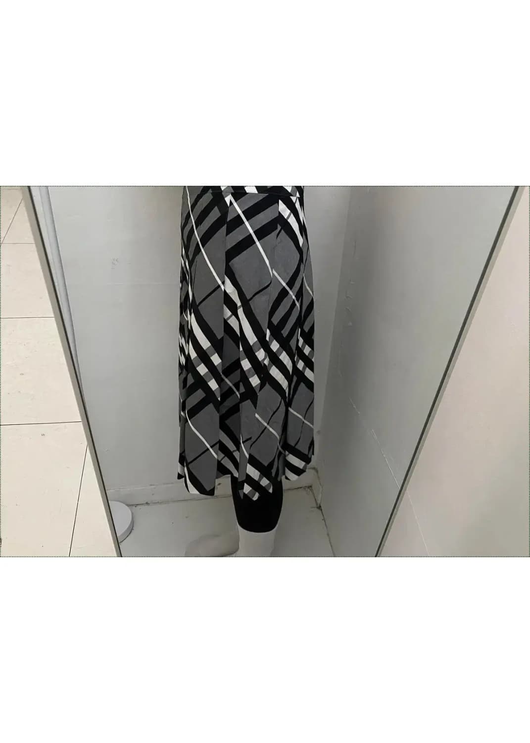 버버리 플리츠 스커트 (29) 12560 상품이미지2