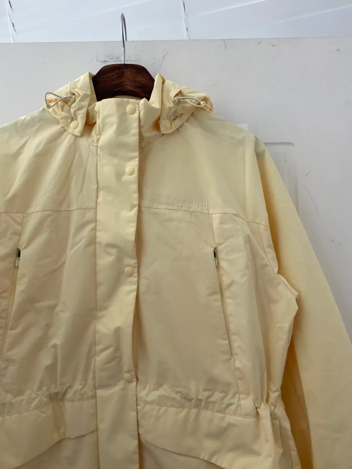 몽벨 윈드브레이커 (Woman M) 12659 상품이미지4