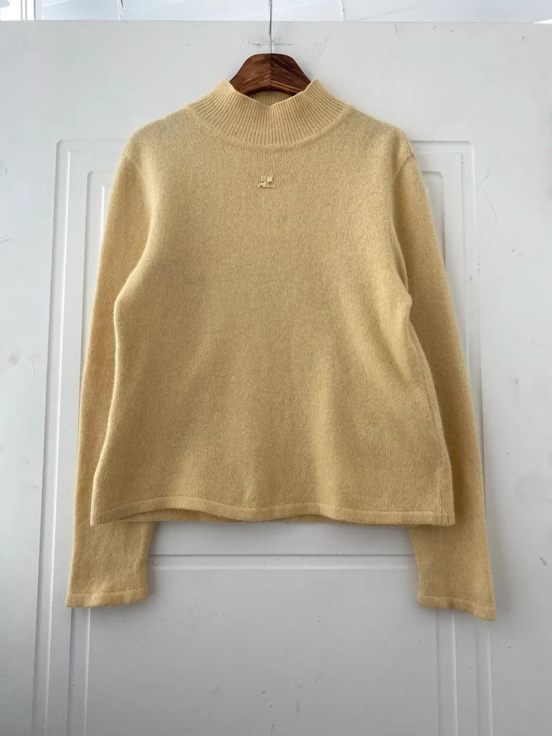 꾸레쥬 하프 터틀넥 니트 (Woman L) 12891 상품이미지3