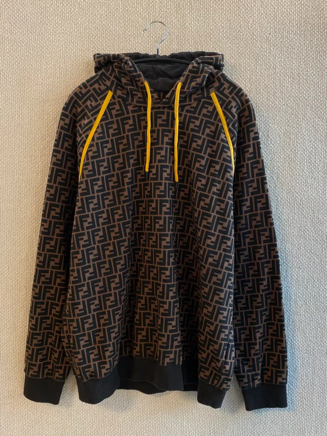 펜디 기모 후드티 (Man XL) B1561 상품이미지2