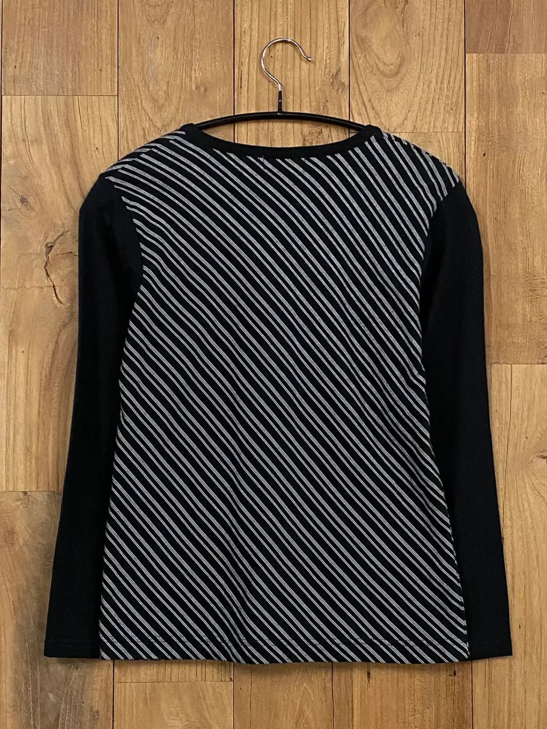 꾸레쥬 스트라이프 버튼 티셔츠 (Woman S) 13200 상품이미지4