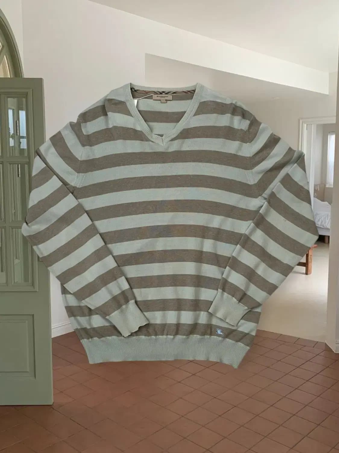 버버리 스트라이프 니트 (Man M) AB0017 상품이미지1