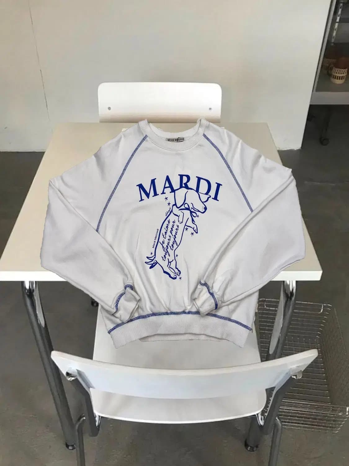 마르디 메크르디 맨투맨 (Woman M) AB0010 상품이미지1