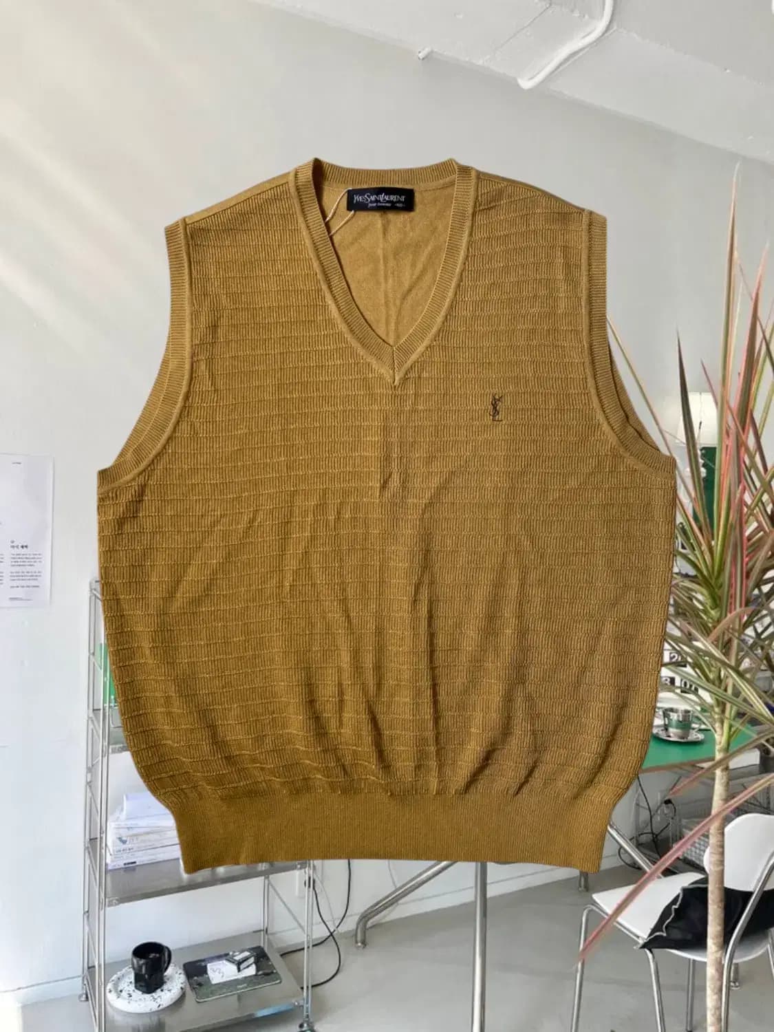 입생로랑 베스트 니트 (Man S) AB0127 상품이미지1