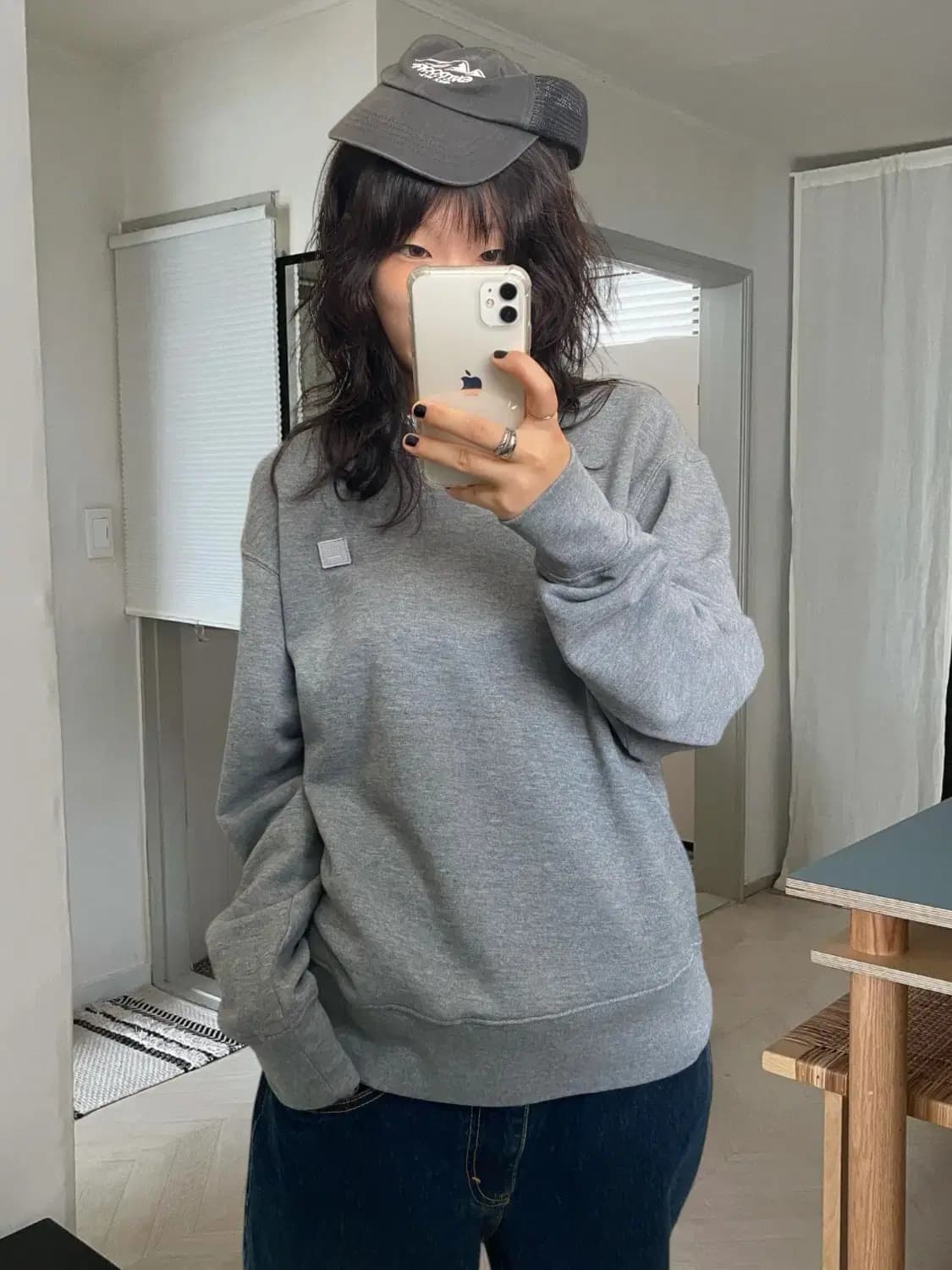 아크네 스튜디오 맨투맨 (Man L) AB0473 상품이미지1