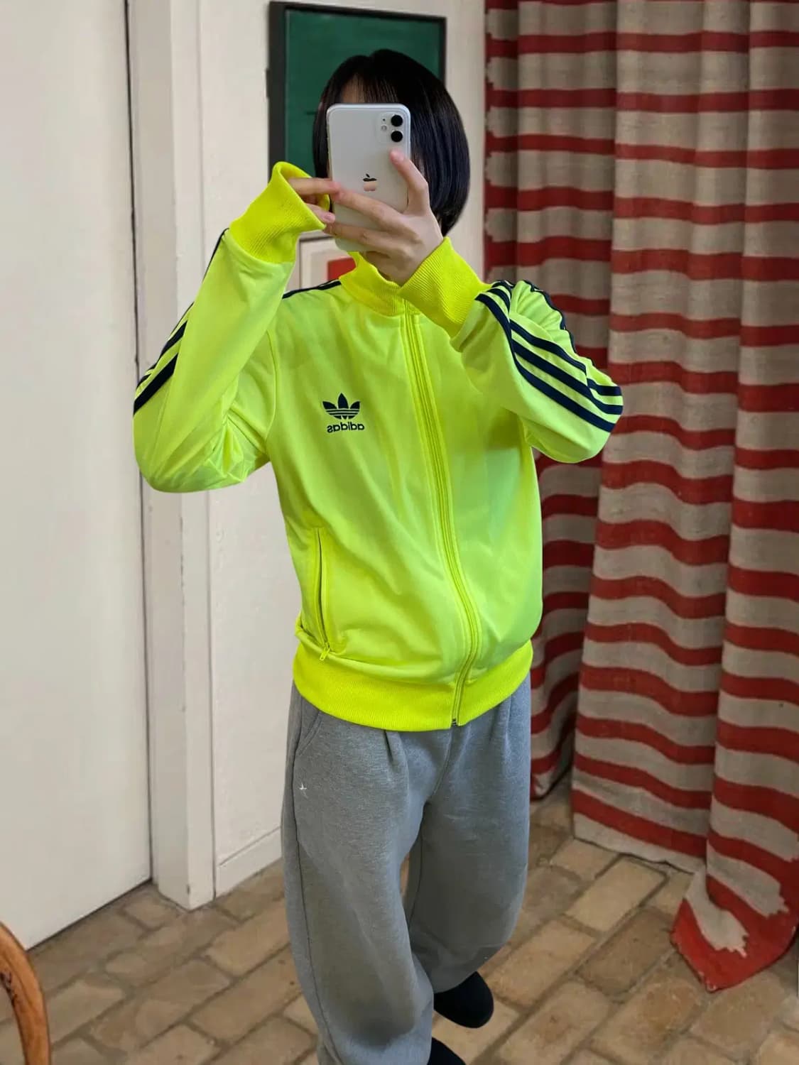 아디다스 져지 (Woman L) / [AA1018] 상품이미지1