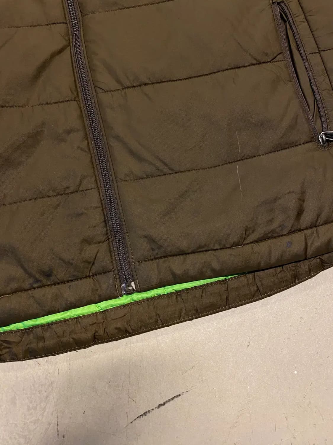 파타고니아 패딩 조끼 (Man L) / [AA1176] 상품이미지7