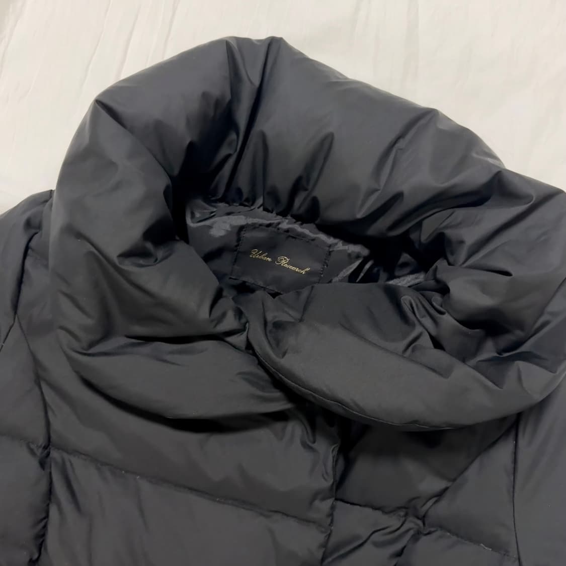 Urban research unbalanced puff jacket 상품이미지3