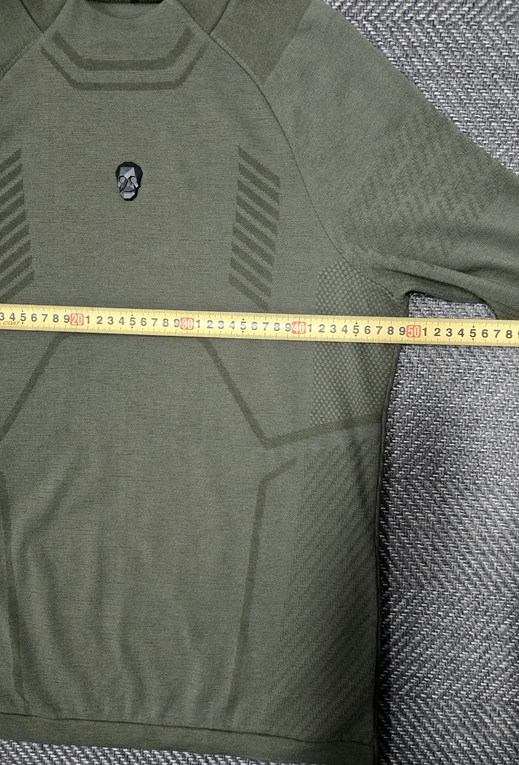 어메이징크리골프 A34MTS08-99 에어 로스페이스 수트 테크울 티셔츠 상품이미지7