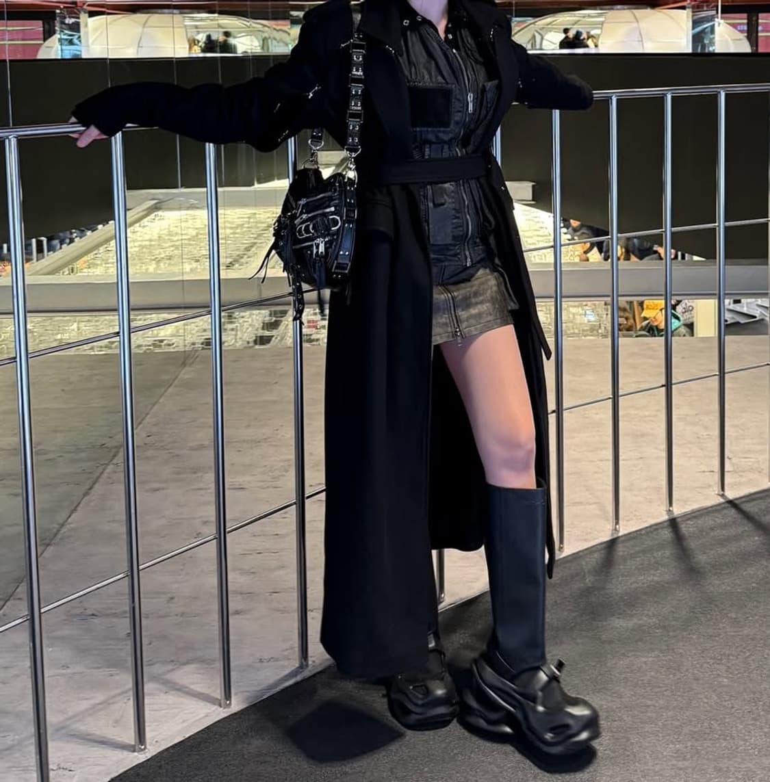 펑첸왕 로고 버클 3D 하이부츠 블랙 상품이미지5