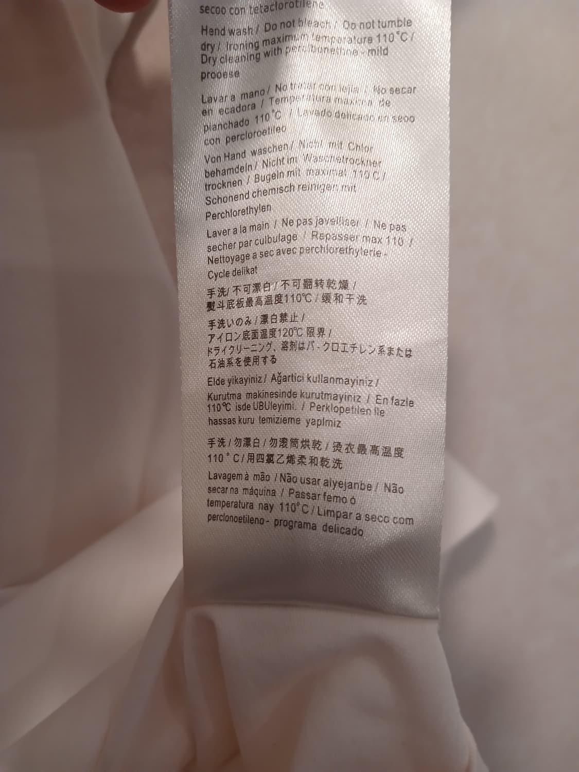 펜디 정품 여성 프린팅 반팔 S 사이즈 상품이미지6