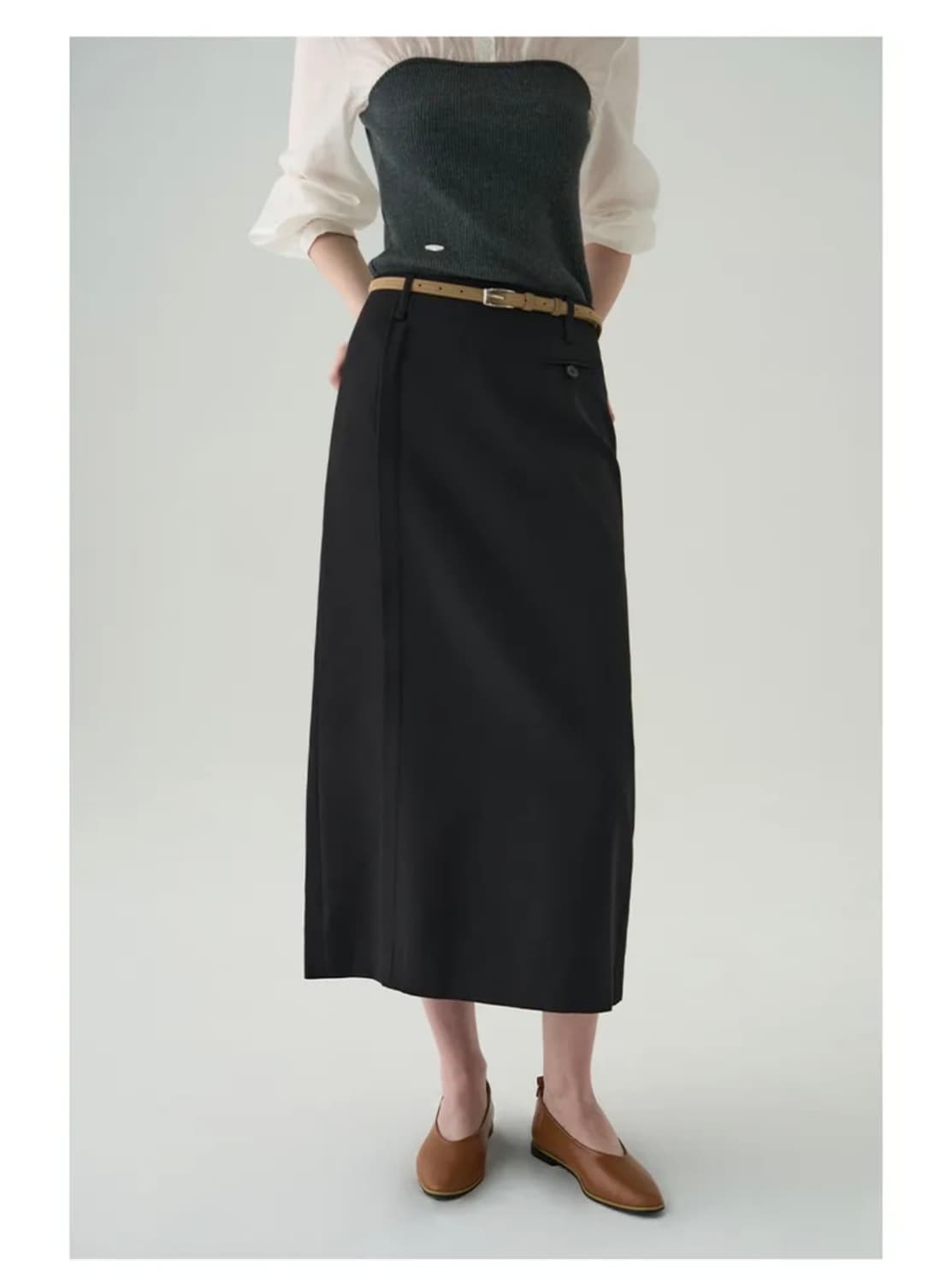 (새상품)(S) 드로우핏 우먼 에이치 라인 스트랩 펜슬 스커트 상품이미지4