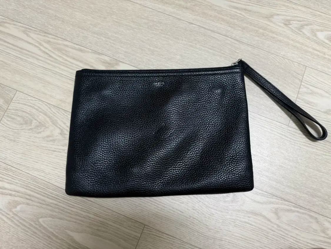 HAZZYS 헤지스 블랙 소가죽 클러치 상품이미지5