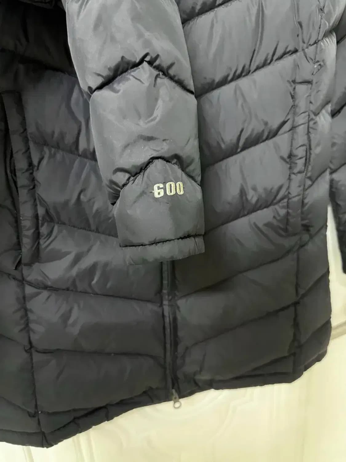 85사이즈 여성 노스페이스 600 구스다운 경량패딩 롱패딩 상품이미지3