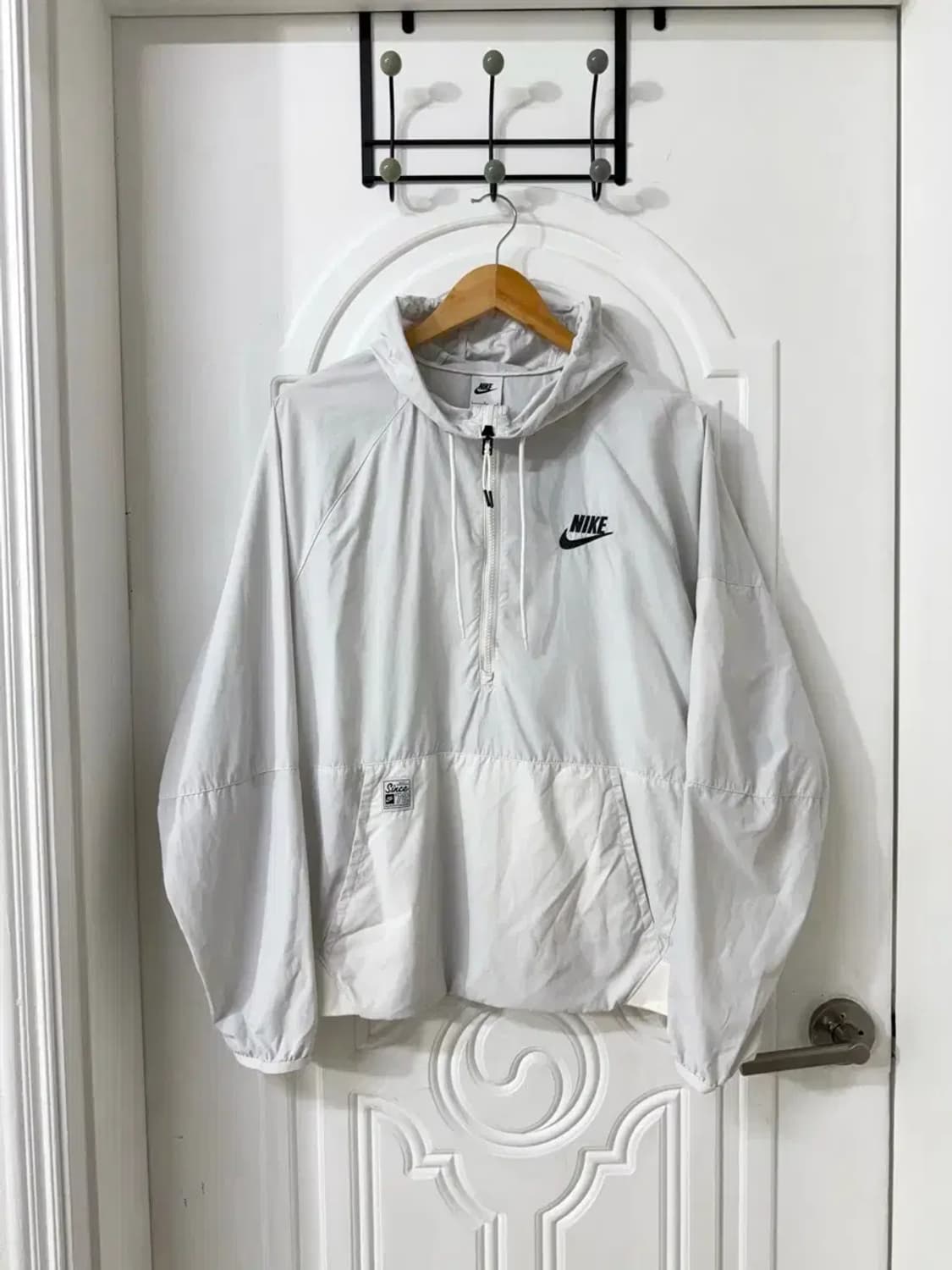 100사이즈 나이키 우븐 언라인드 아노락 바람막이 상품이미지2