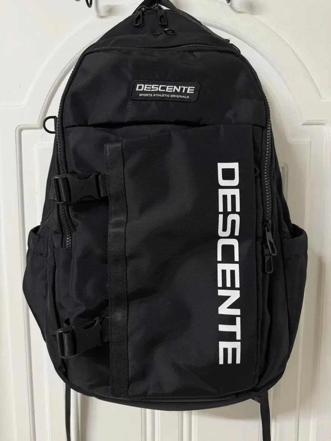 데상트 턴즈 백팩 가방 상품이미지2