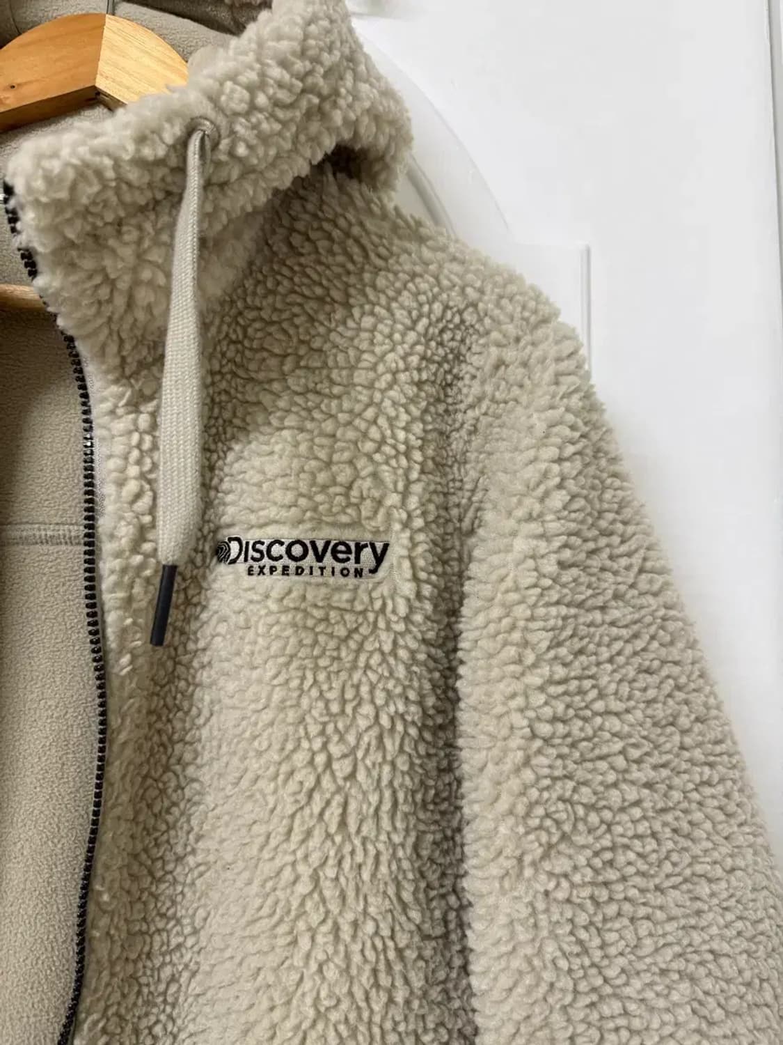 90사이즈 디스커버리 롱후리스 롱뽀글이 베이지 상품이미지3