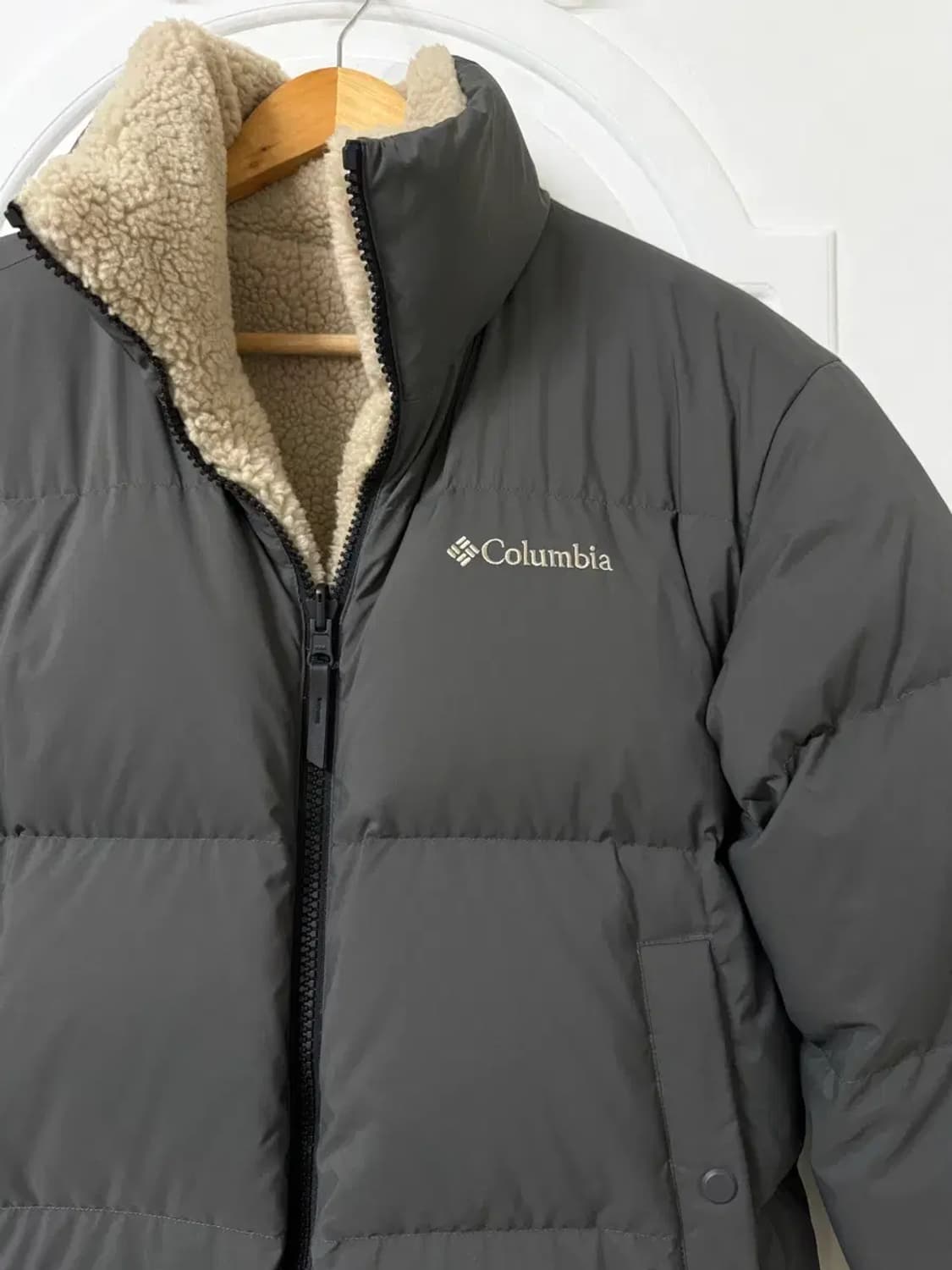 95사이즈 남성 콜롬비아 리버시블 구스다운 패딩 뽀글이 상품이미지3