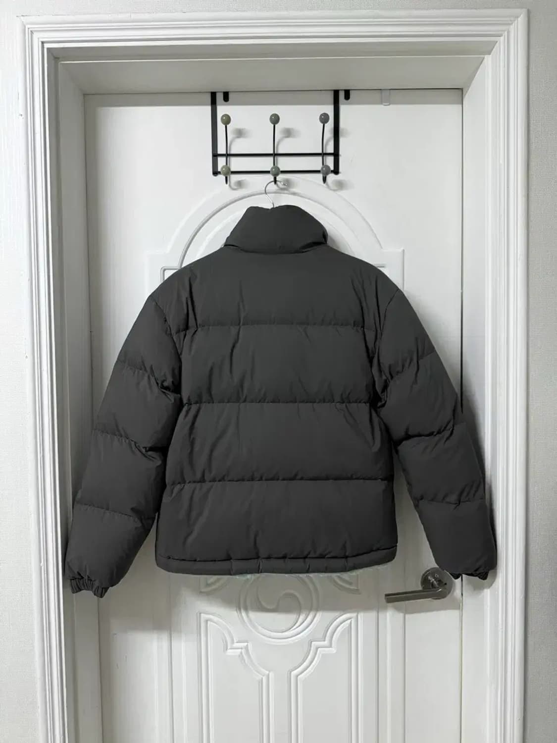 95사이즈 남성 콜롬비아 리버시블 구스다운 패딩 뽀글이 상품이미지5
