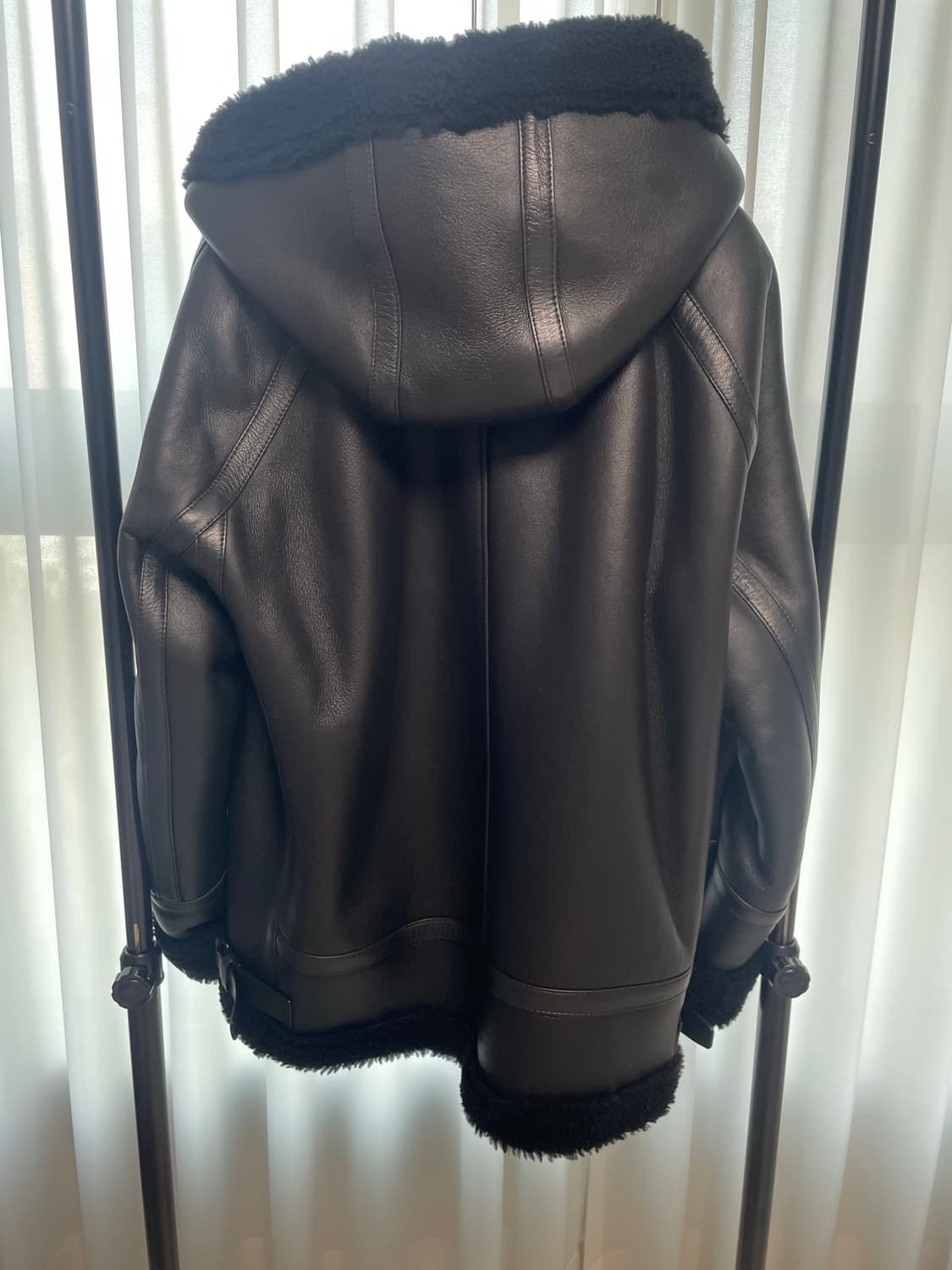 알레그리 양가죽 후드 무스탕 48사이즈 상품이미지5