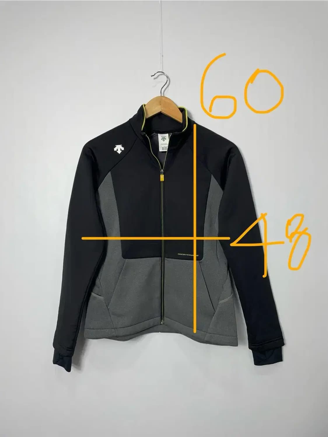 여성 90 / 데상트 집업 자켓 상품이미지8