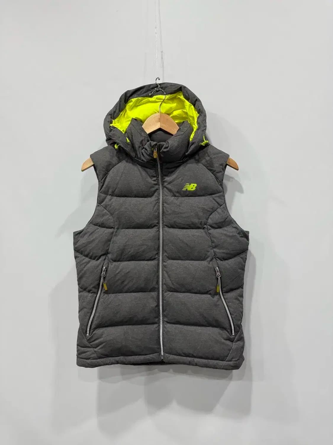 남성 95 m / 뉴발란스 오리털 패딩 조끼 상품이미지1