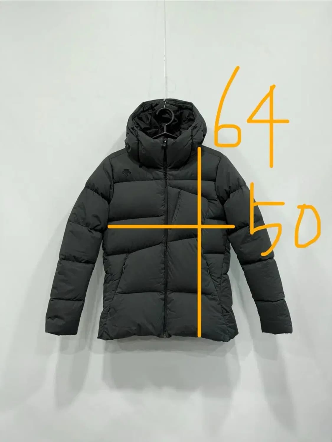 여성 85 / 데상트 오리털 숏패딩 상품이미지2