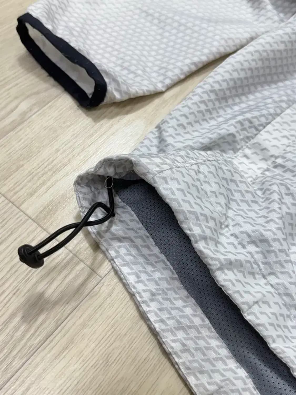 남성 M / 언더아머 아노락 바람막이 후드 상품이미지4