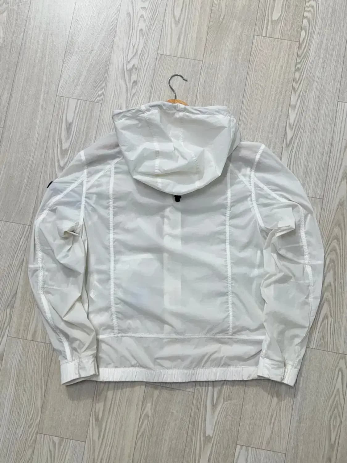 공용 95 M / 내셔널지오그래픽 바람막이 후드집업 상품이미지7