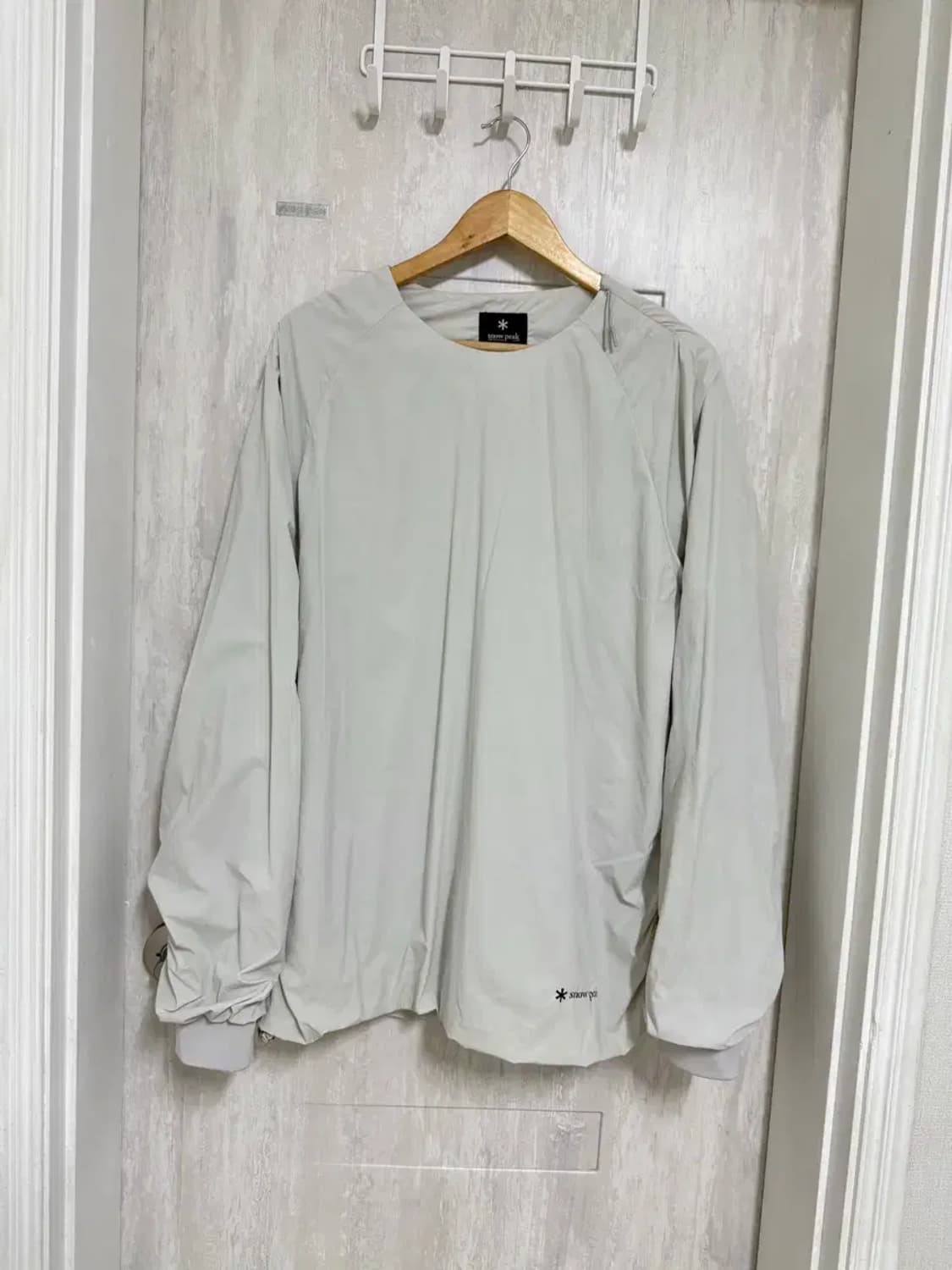 남성 100 / 스노우피크 씬테크 맨투맨 바람막이 상품이미지1