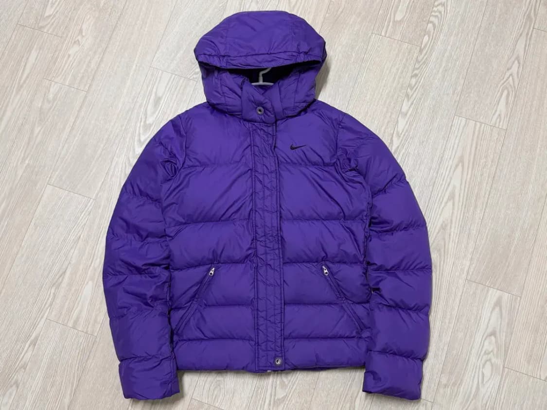 여성 85 / 나이키 퍼플 덕다운 숏패딩 상품이미지1