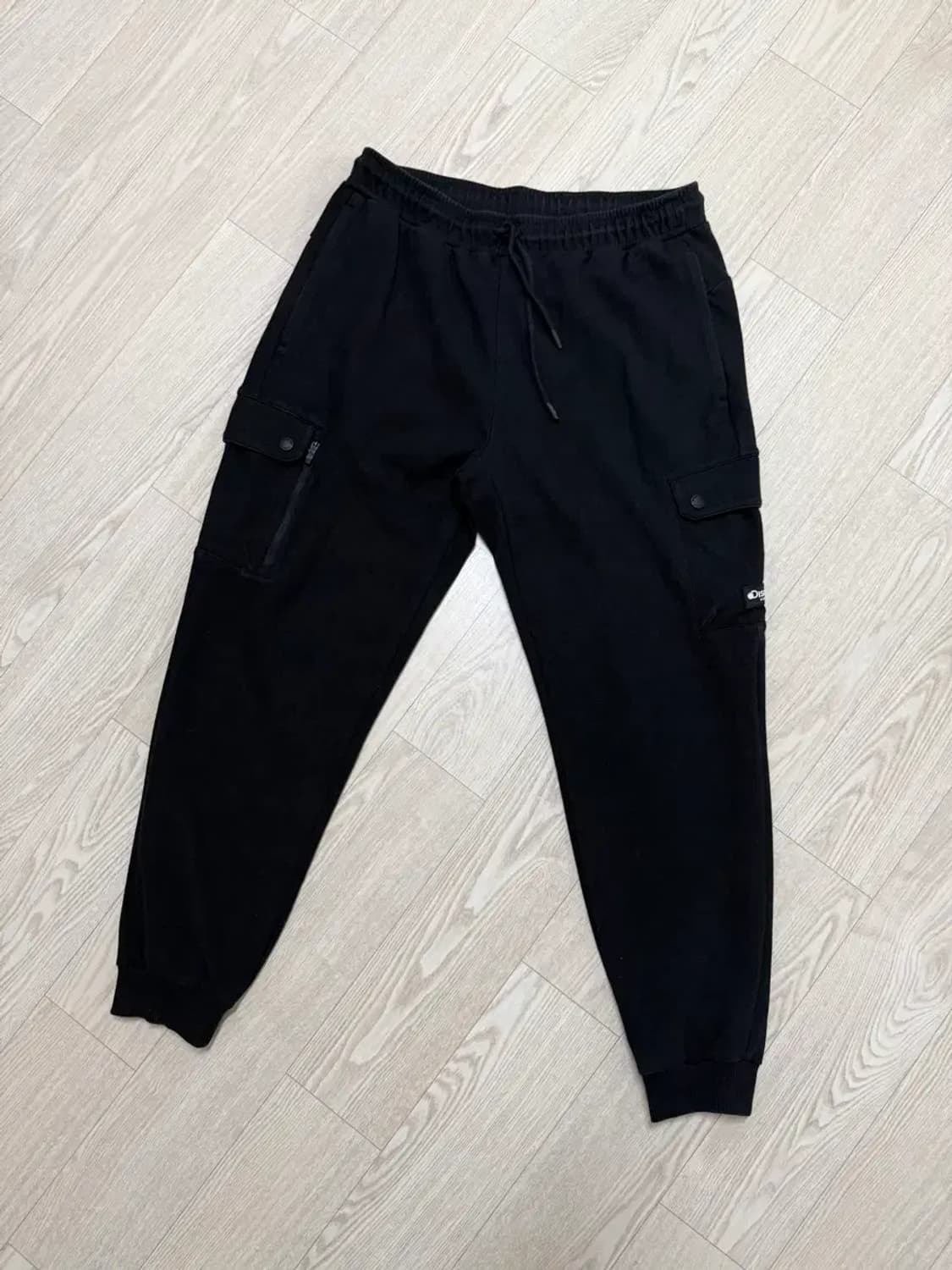 남성 32 (82) / 디스커버리 아웃포켓 조거팬츠 상품이미지1