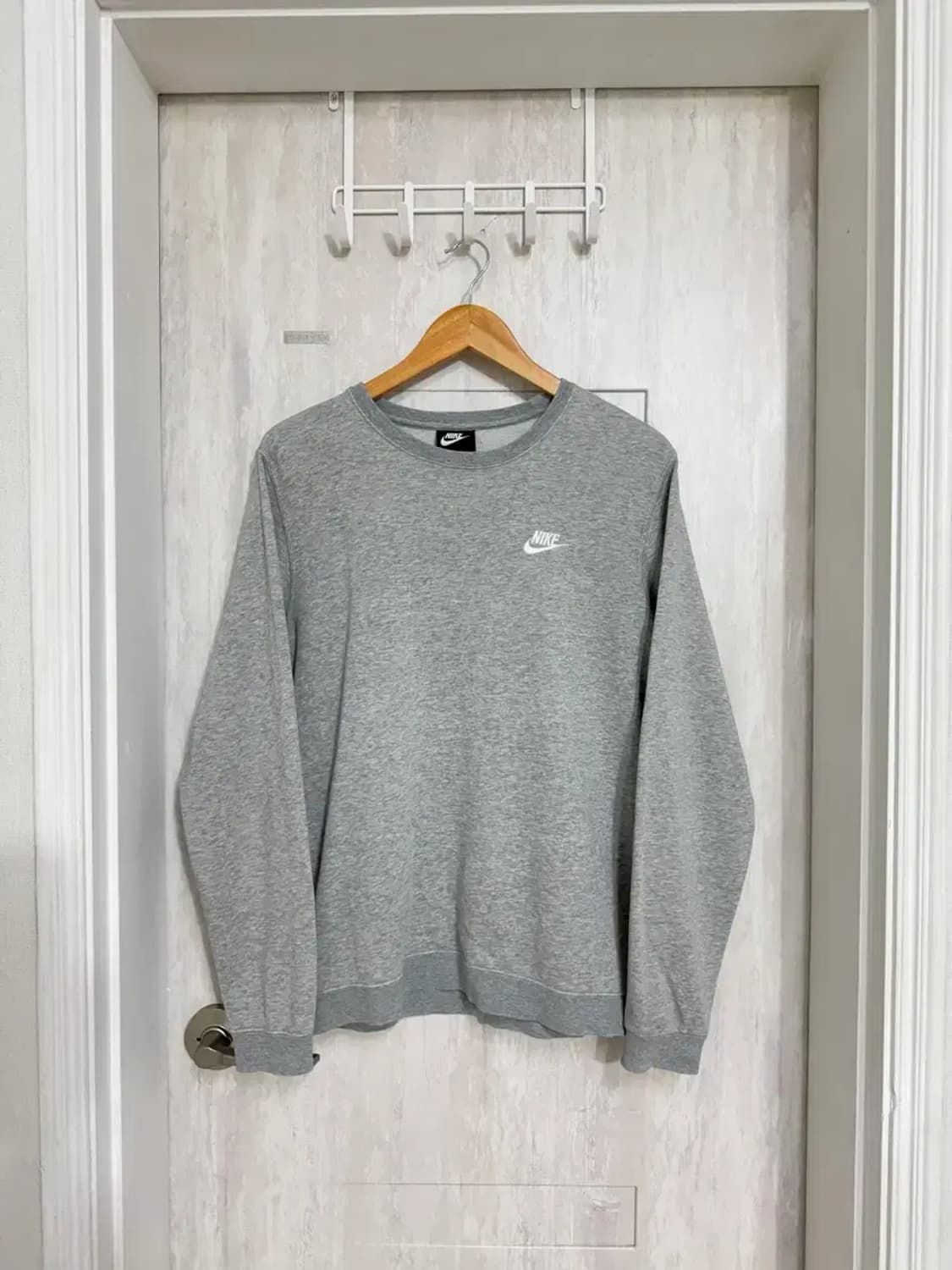 남성 95 M / 나이키 스웻 맨투맨 그레이 상품이미지1