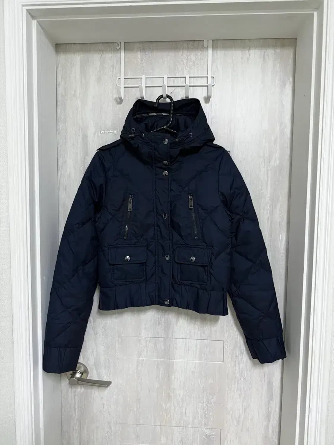 여성 XS / 버버리 퀄팅 크롭 자켓 상품이미지1