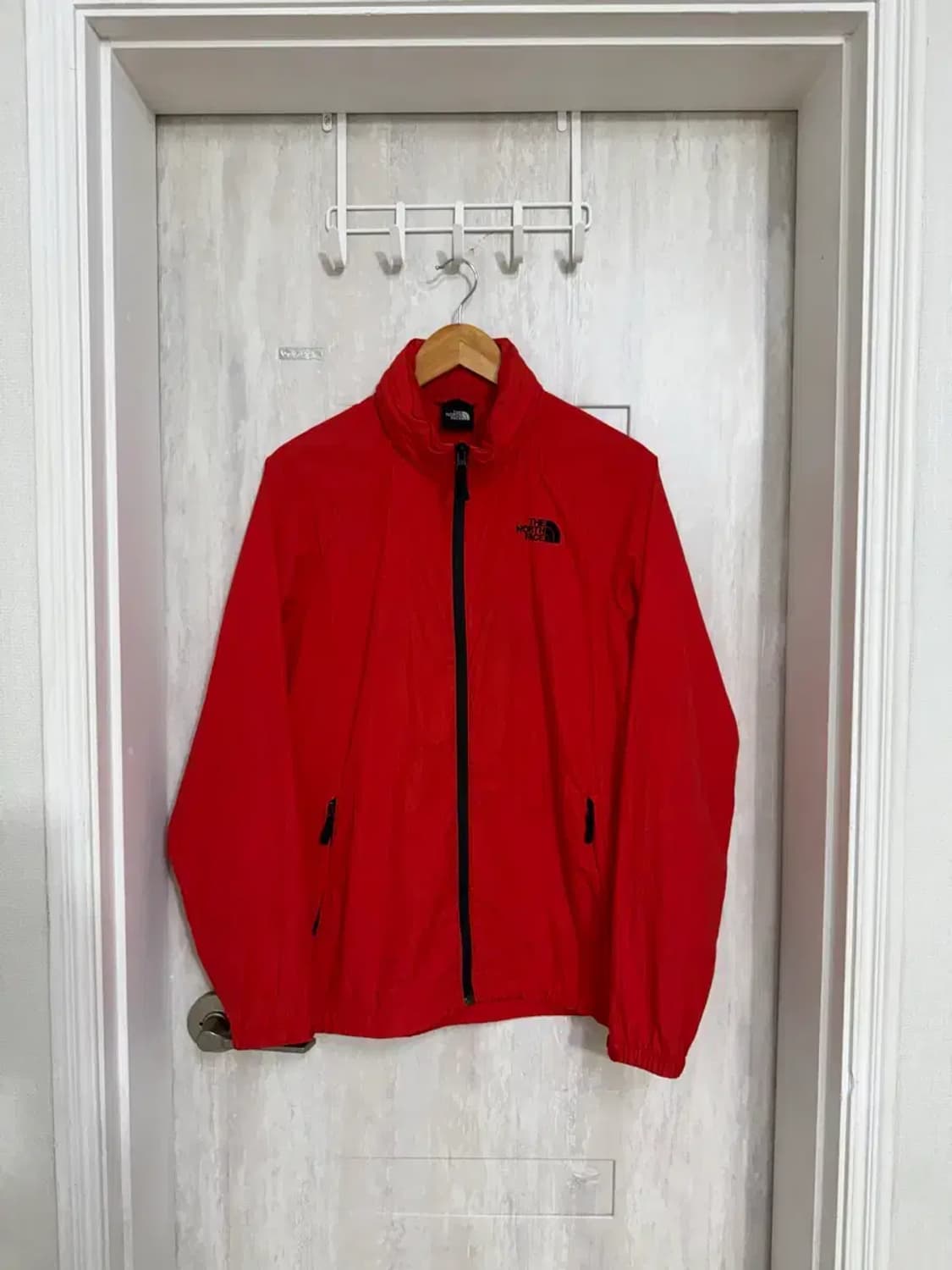 남성 95 M / 노스페이스 경량 바람막이 자켓 레드 상품이미지1