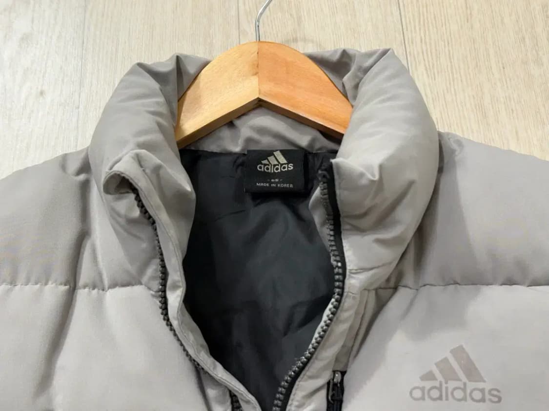 남성 95 / 아디다스 패딩 조끼 봄버 상품이미지4