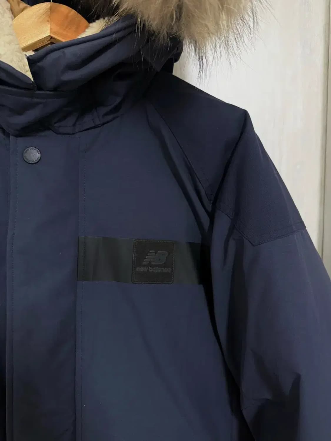 남성 100 L / 뉴발란스 카메라맨 패딩 점퍼 네이비 상품이미지3