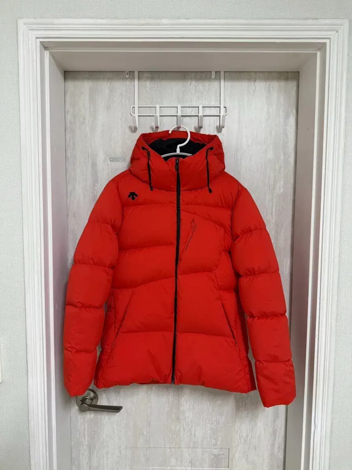 여성 90 / 데상트 덕다운 숏패딩 오렌지 상품이미지1