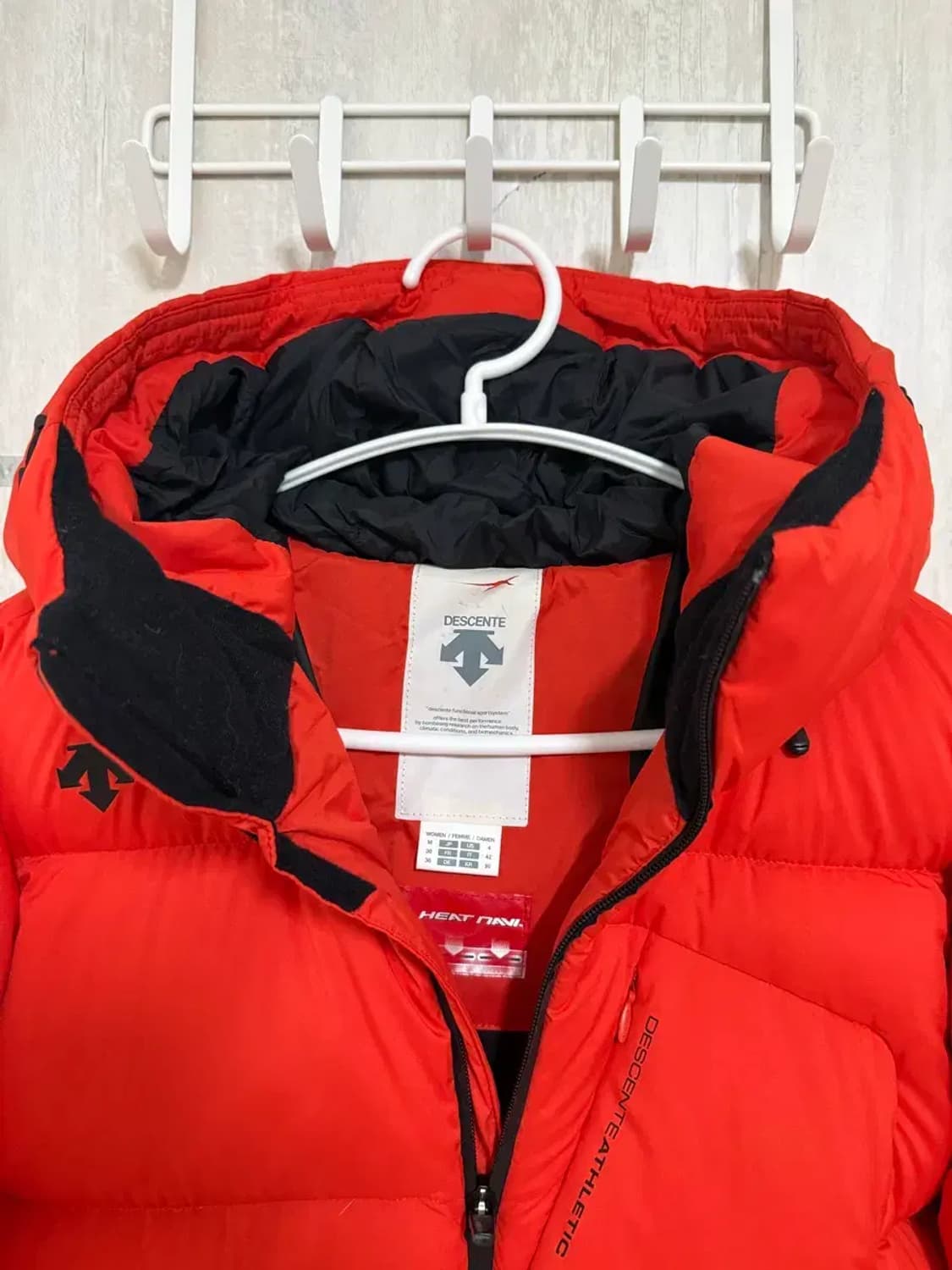 여성 90 / 데상트 덕다운 숏패딩 오렌지 상품이미지5