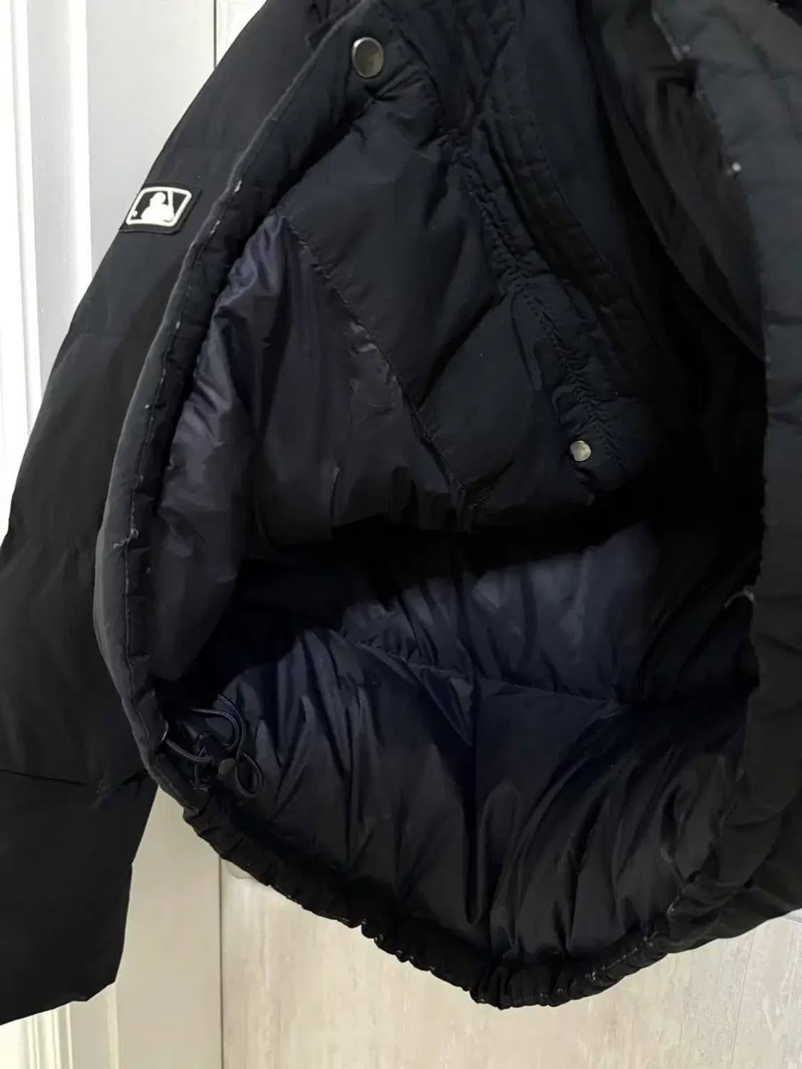 남성 100 L / MLB 패딩 푸퍼 블랙 상품이미지7