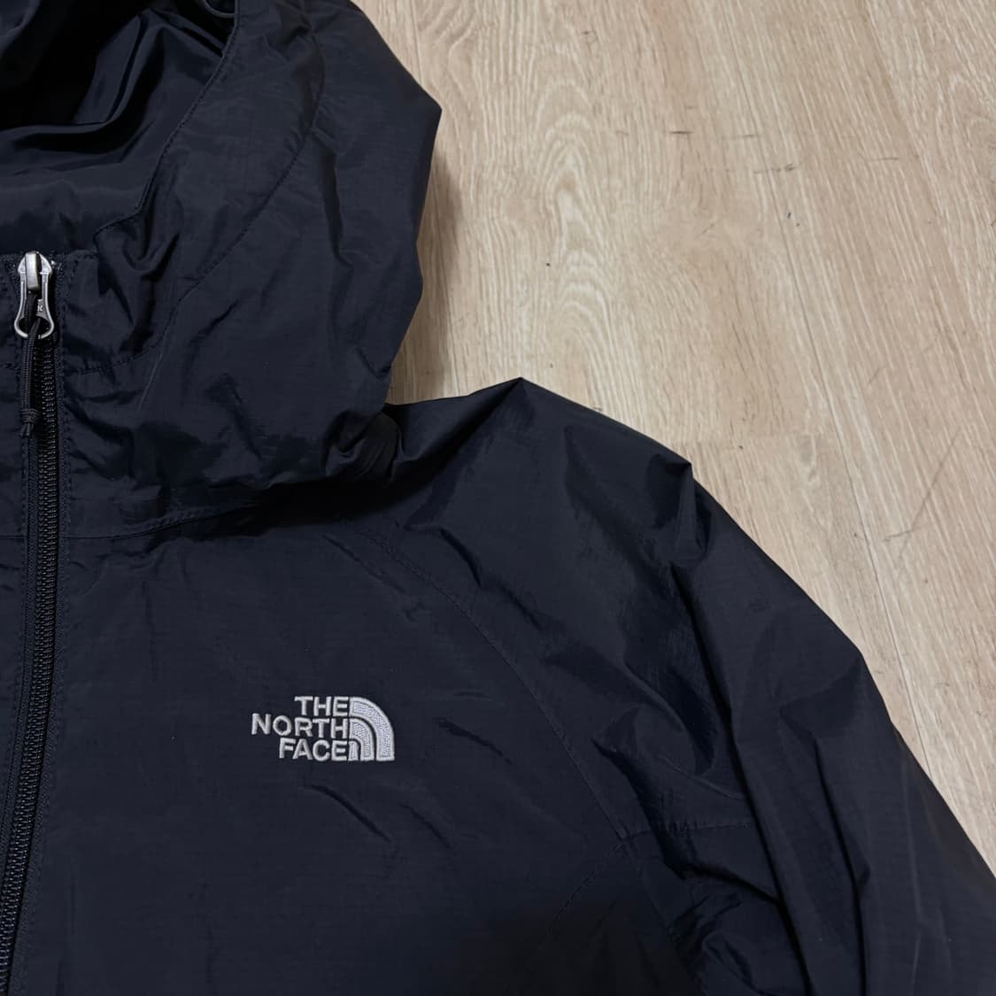 노스페이스 여성 하이벤트 바람막이 자켓 S/90  상품이미지3