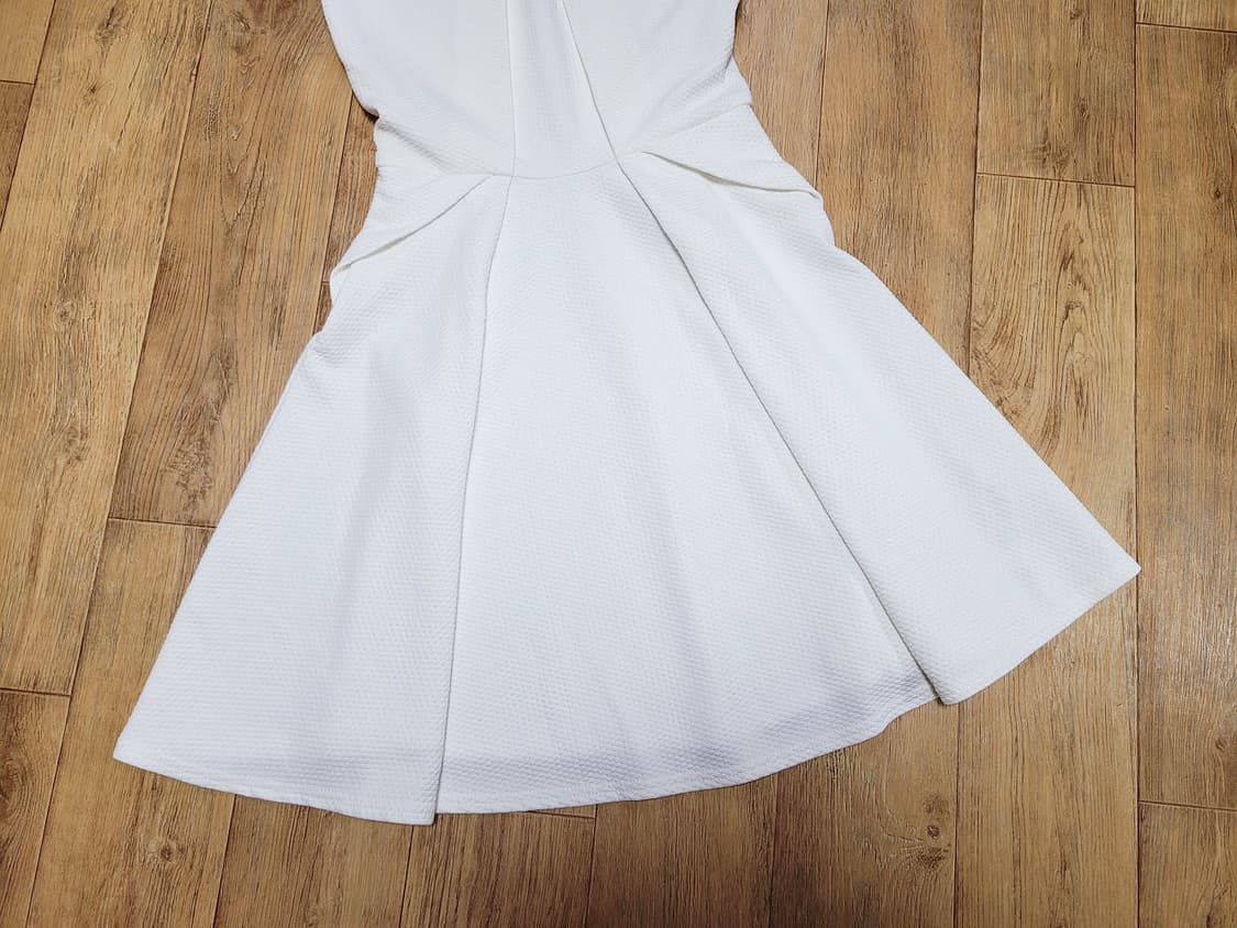 아소스(ASOS) 플레어원피스 55 새상품 상품이미지5