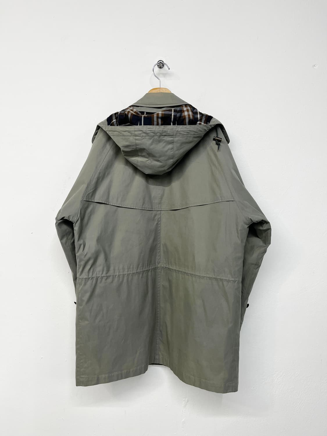 버버리 사파리 자켓 상품이미지7