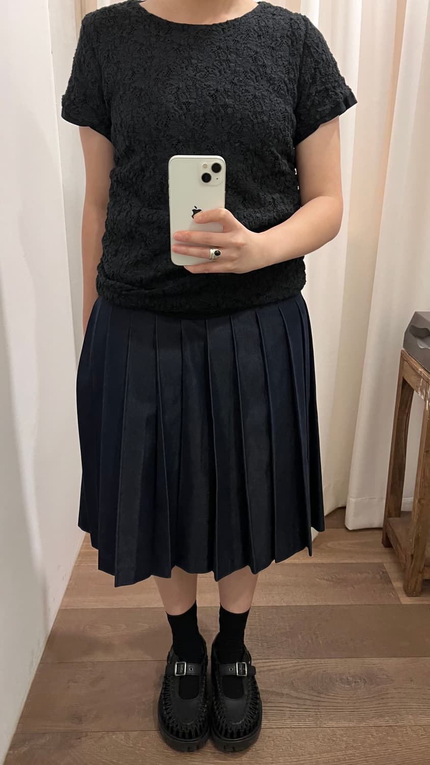 Volumed Shirring Lace Blouse 상품이미지2