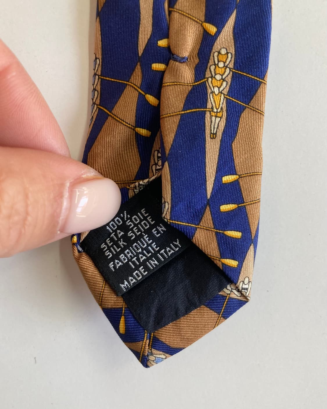 트루사르디 넥타이 상품이미지5