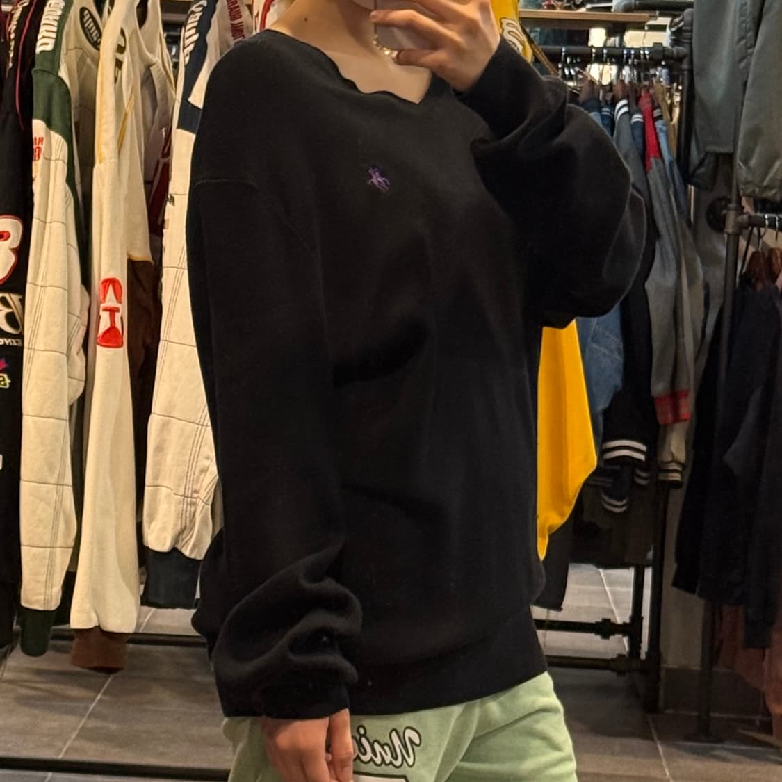 [NO.9] 폴로 브이넥 블랙 니트 상품이미지3